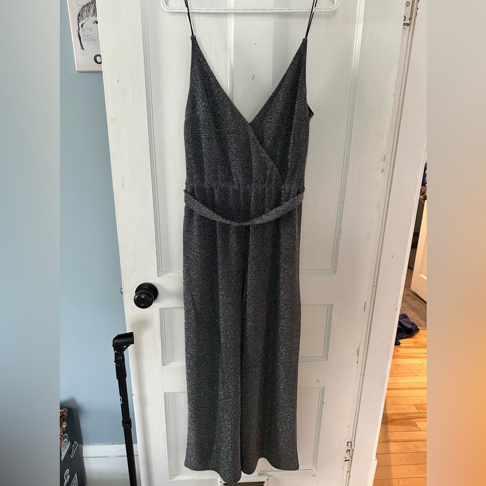 H&M Monochrome Textured V-Neck Dress